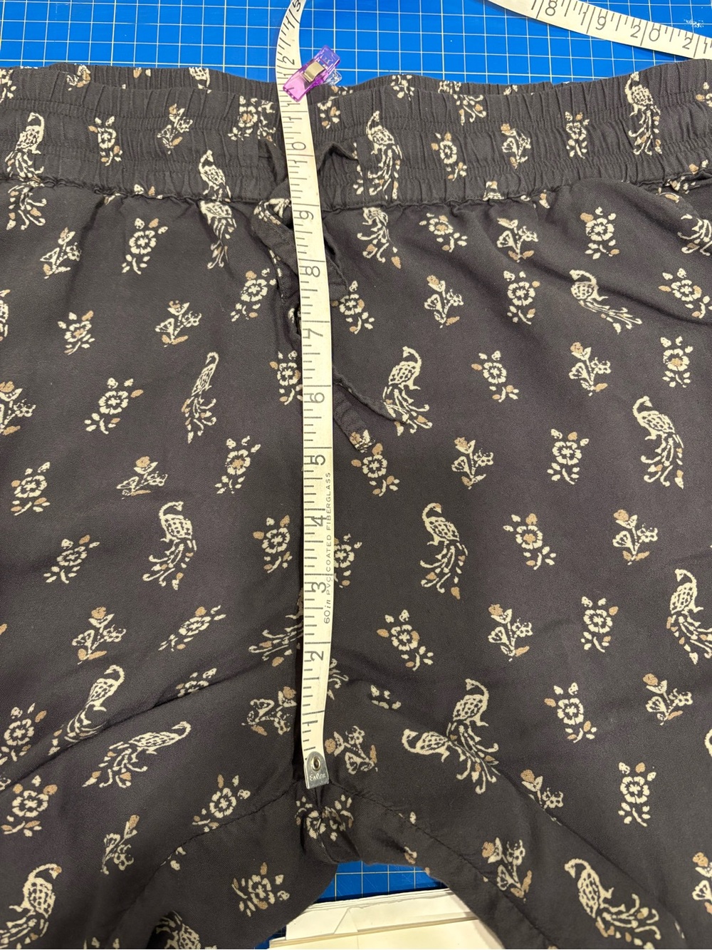 Grey Printed Drawstring Pants - Picture 10 of 12